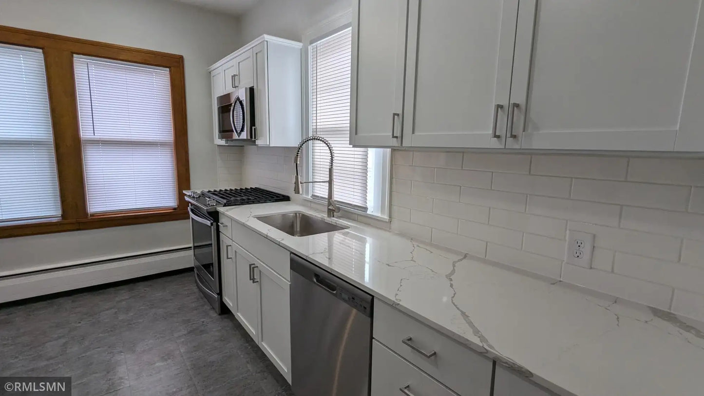 3230 Aldrich Avenue, Minneapolis, MN 55412